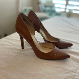 Tan heels